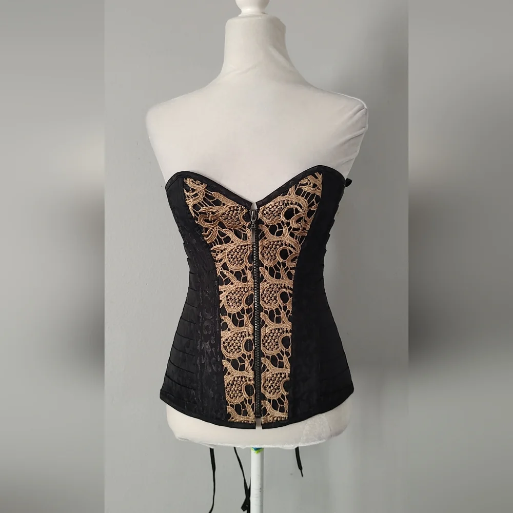Spirit Corset Women Color Black Zipper Front Size Small Good Condition
